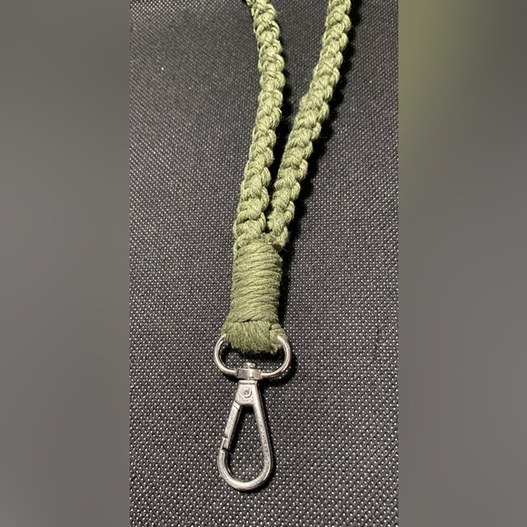 Long Army green braided lanyard. - Picture 3 of 4